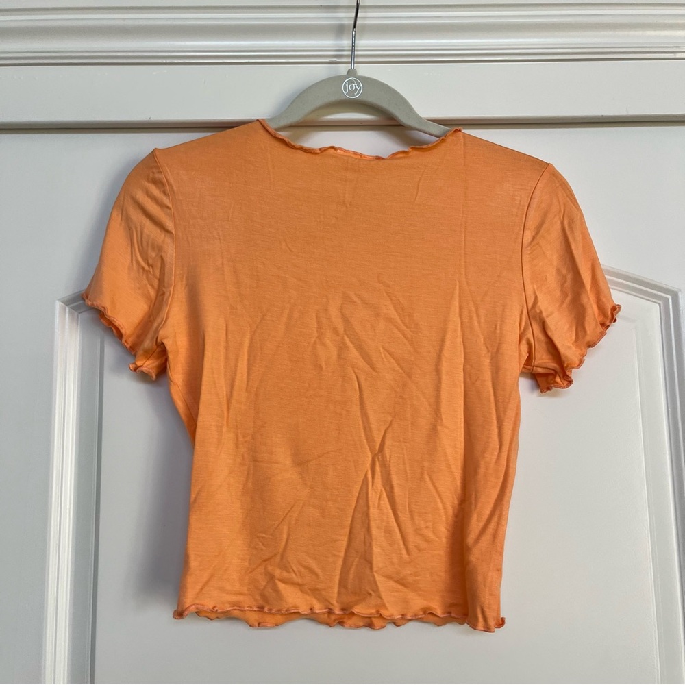 Superdown Revolve Cropped Shirt - Picture 3 of 3